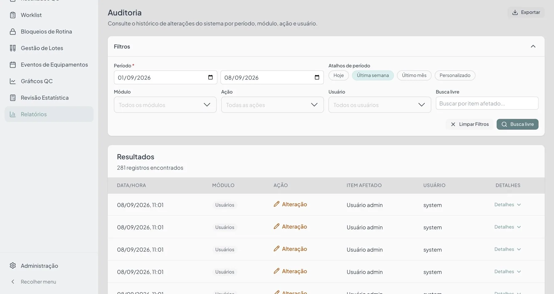 Log de auditoria do LaborQC com filtros por período, módulo, ação e usuário, e a lista de alterações com data e hora, módulo, ação, item afetado, usuário e detalhes